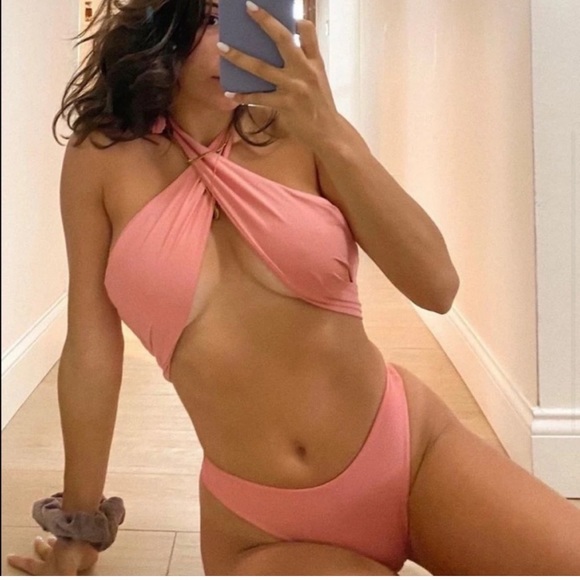 437 Leo Rose Pink Bikini